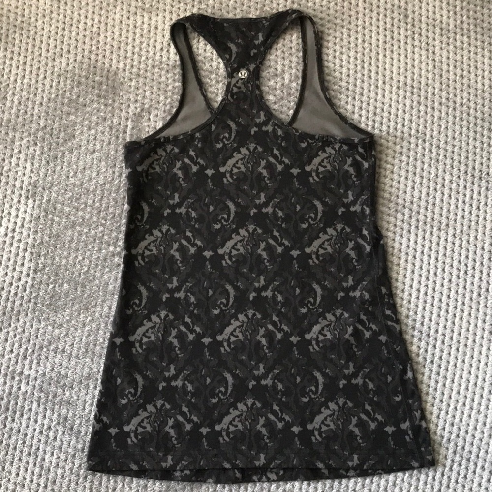 LULULEMON women's Cool Racerback Rare Top 8